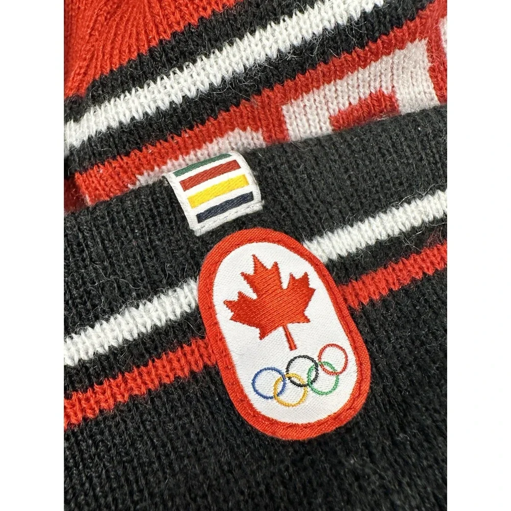 CANADA  OLYMPIC TEAM  TOQUE‎ Beanie Cuffed Knit Hat Pom Pom Toddler Ski Winter